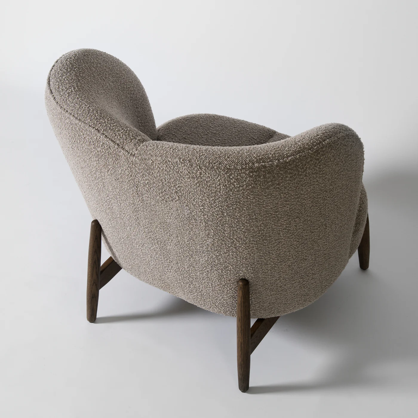 Amor Modern Wingback Chair - Image 4
