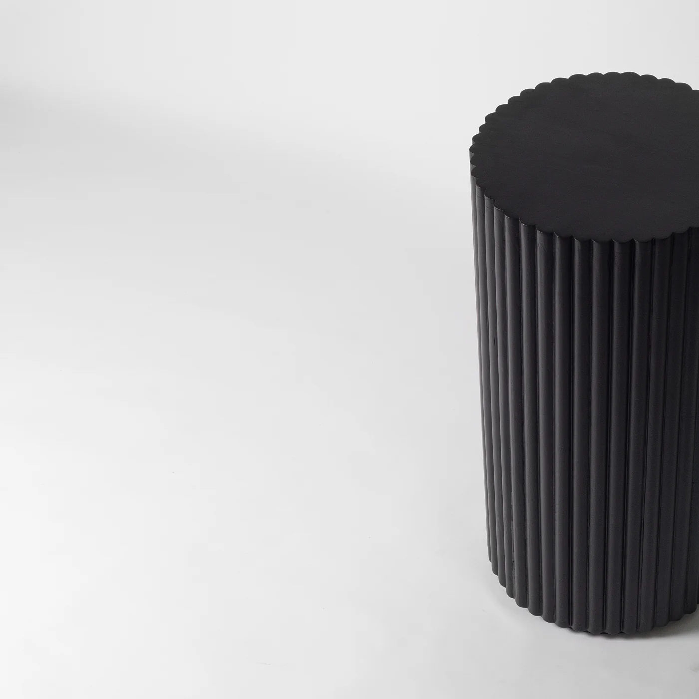 Baldr Black Pedestal - Image 3