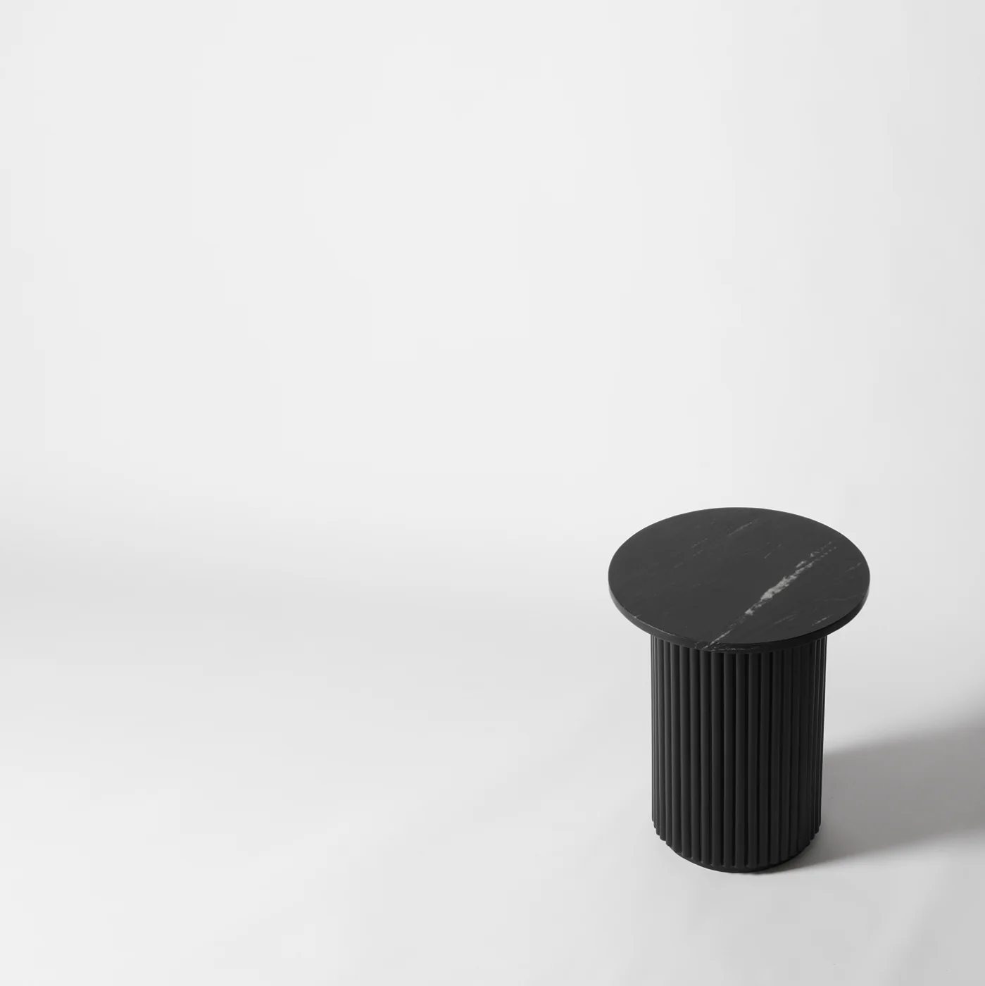 Olavi Black Marble Side Table - Image 4