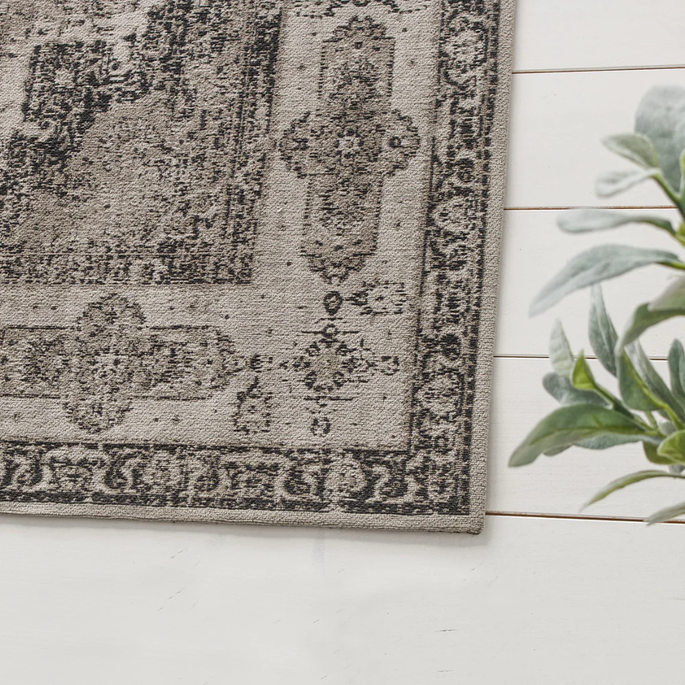 Brooklyn Grey Vintage Rug - Image 3