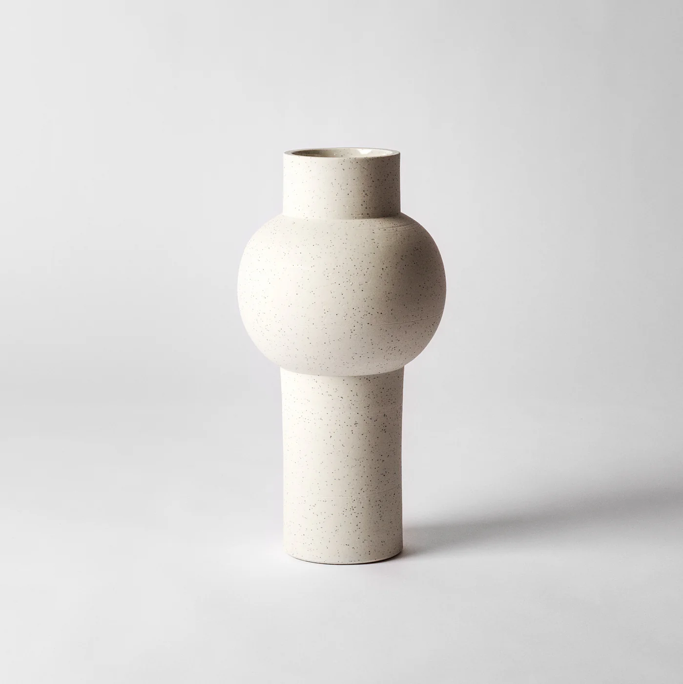 Flekk Round Vase