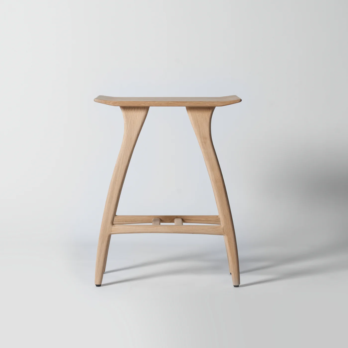 Floe Oak Bar Stool - Image 3