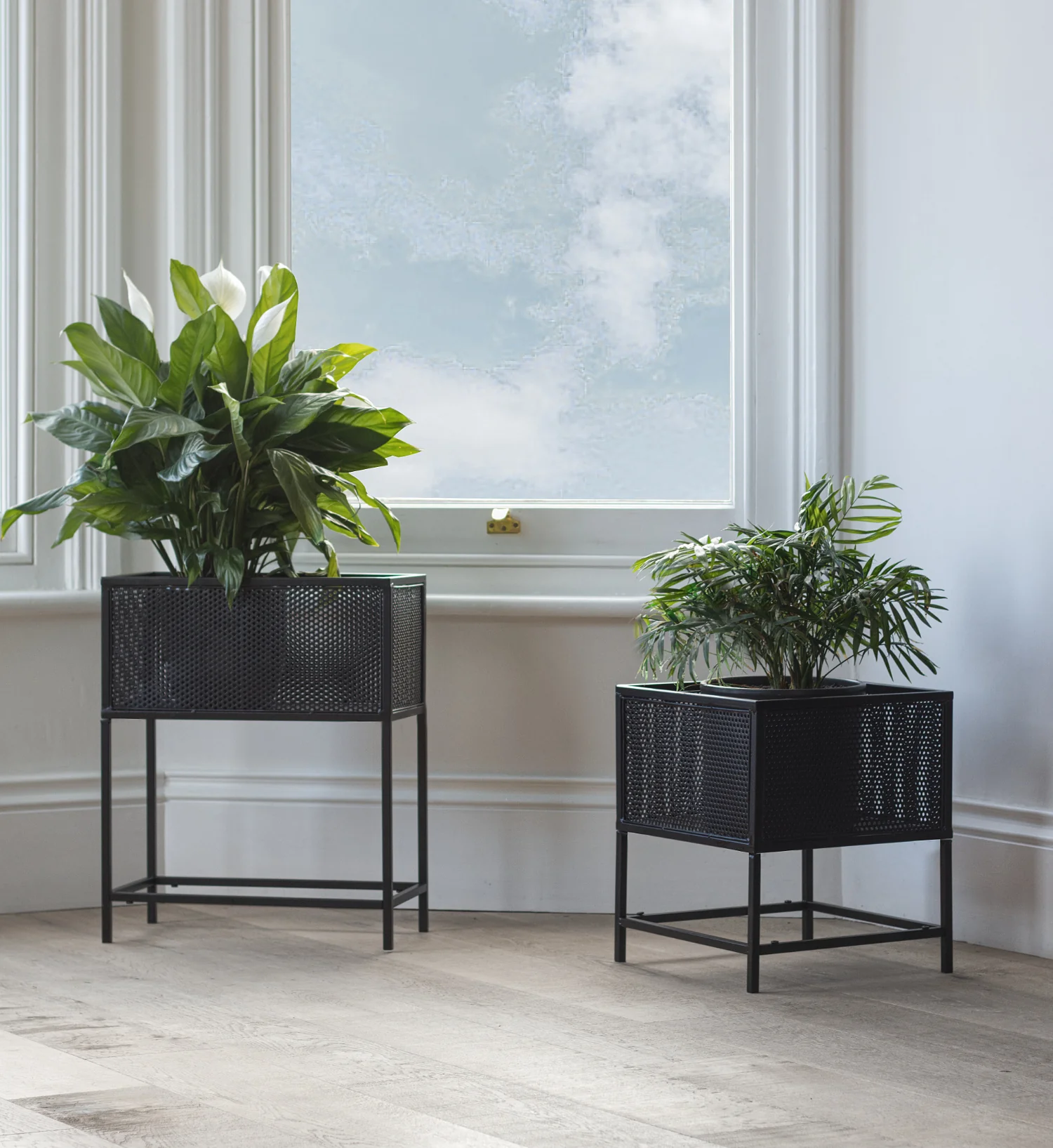 Forna Plant Stand Small - Image 2