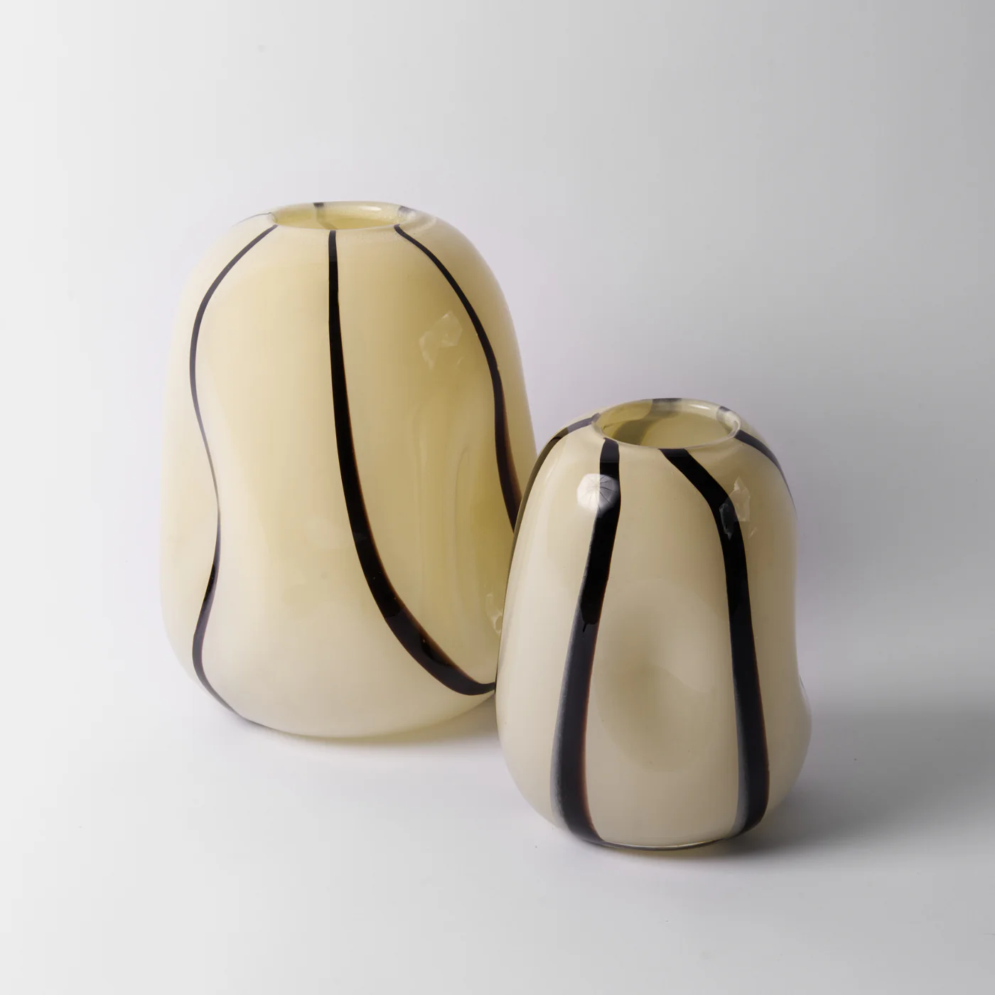 Garasu Wonky Vase Large - Image 3