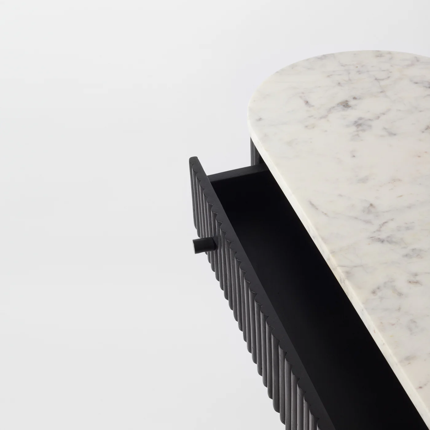 Gunhild Marble Console Table - Image 3