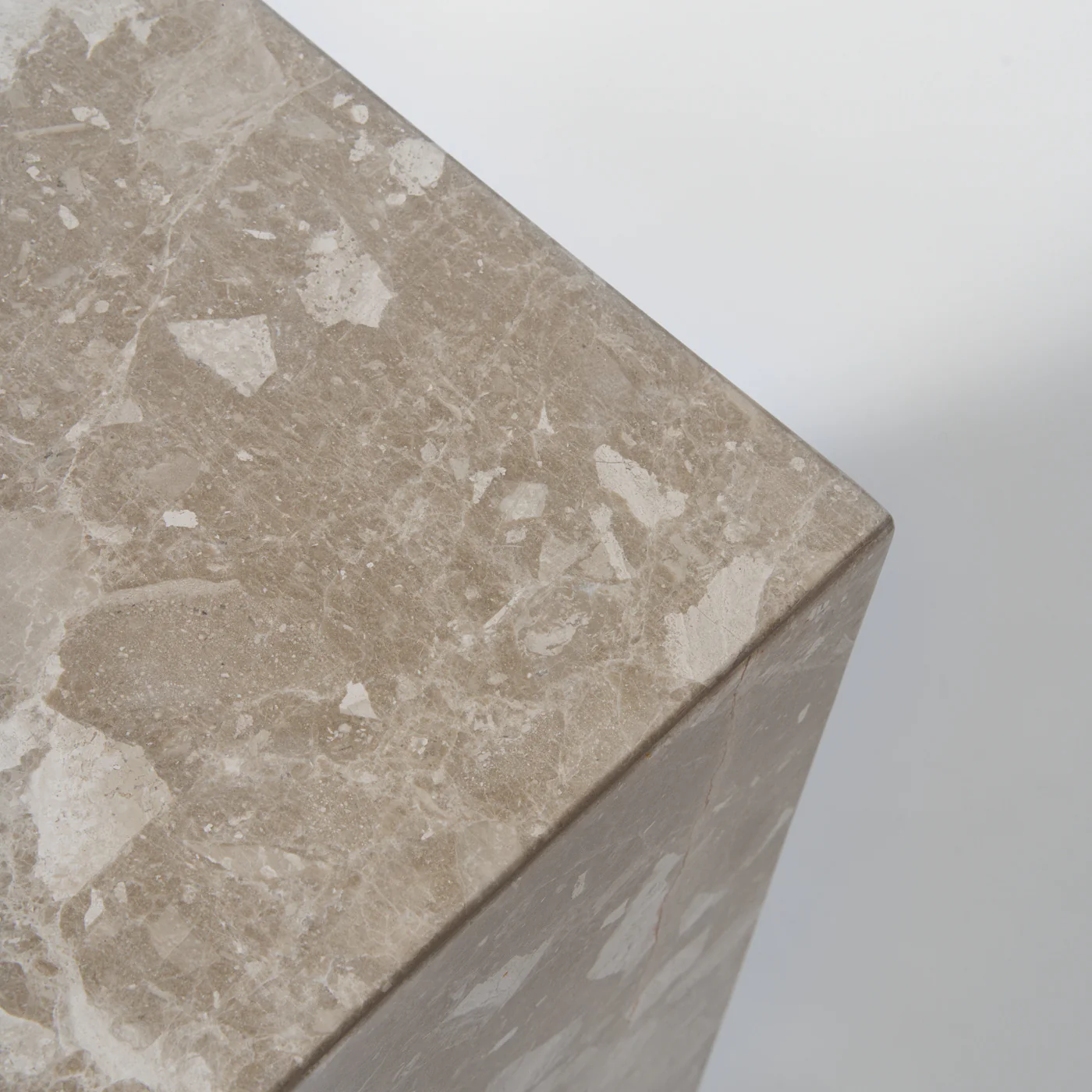 Orbis Marble Side Table - Image 3