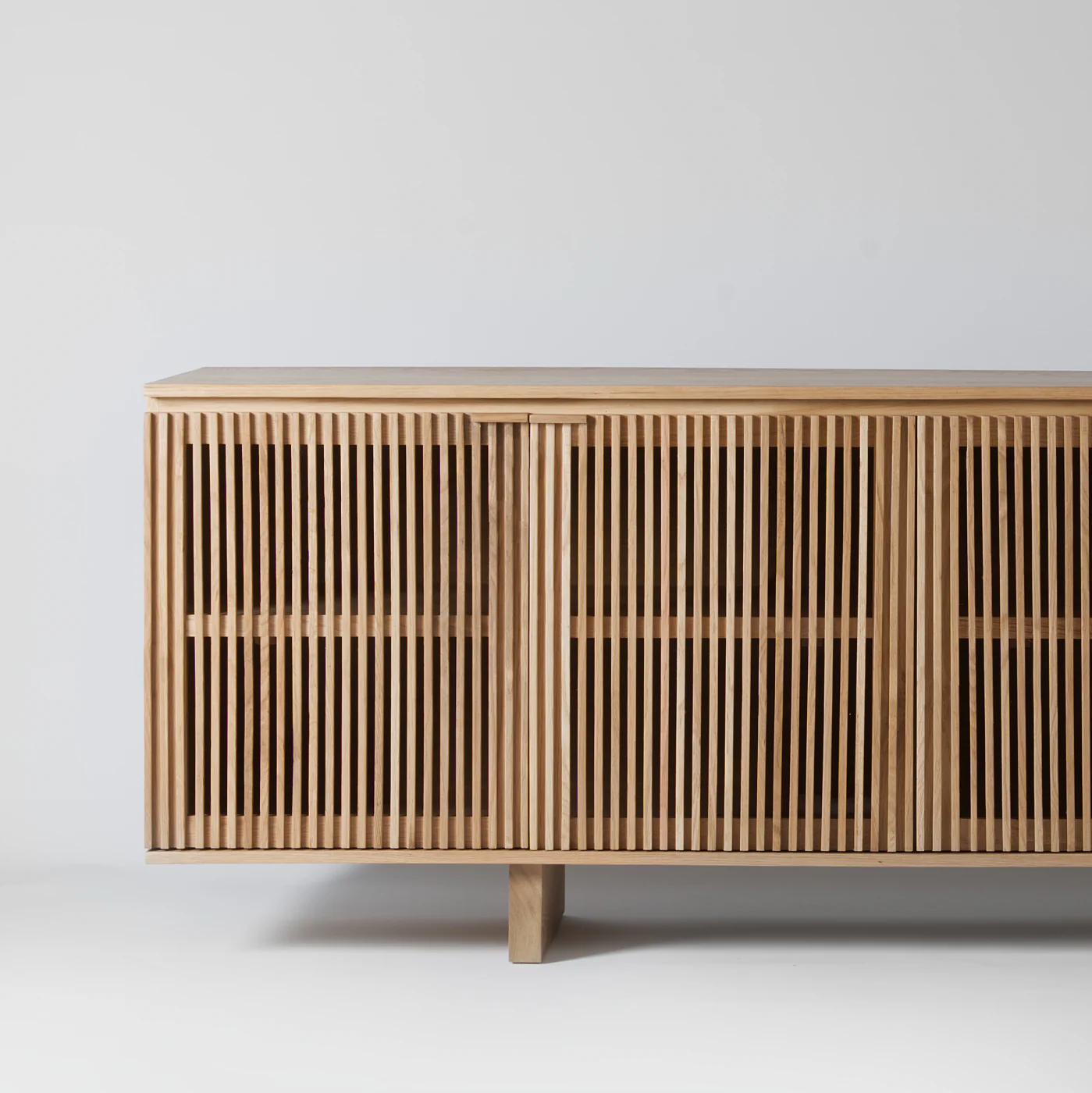 Palea Oak Slatted Sideboard - Image 5