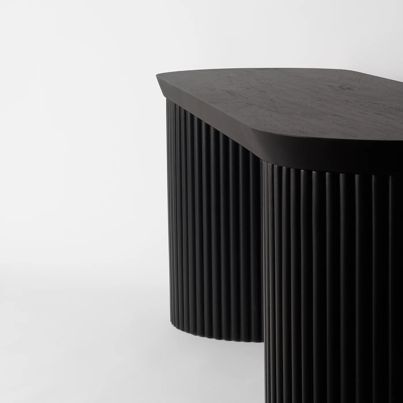 Larsen Ribbed Black Dining Bench Short - Image 4