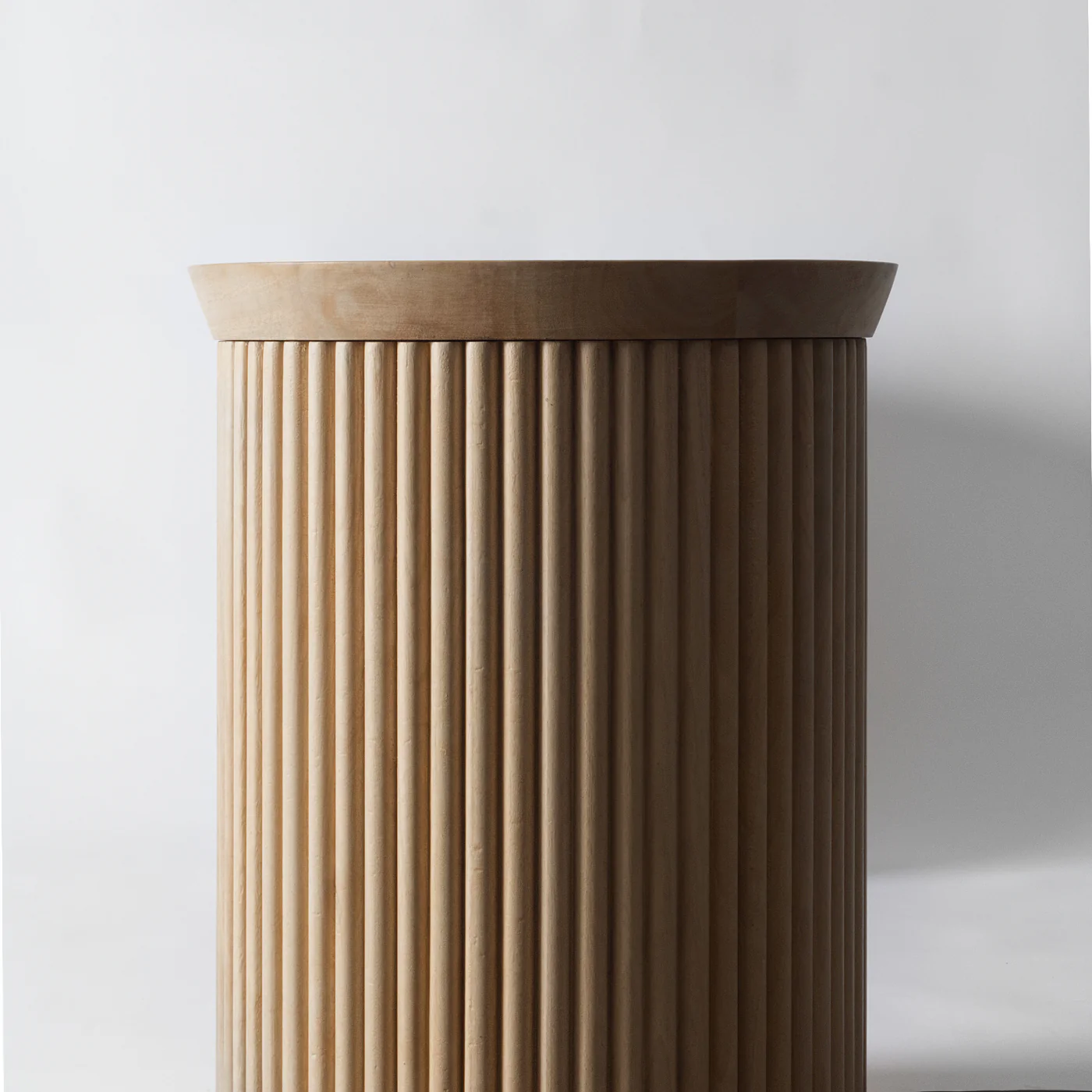 Larsen Ribbed Dining Bench Short - Image 3