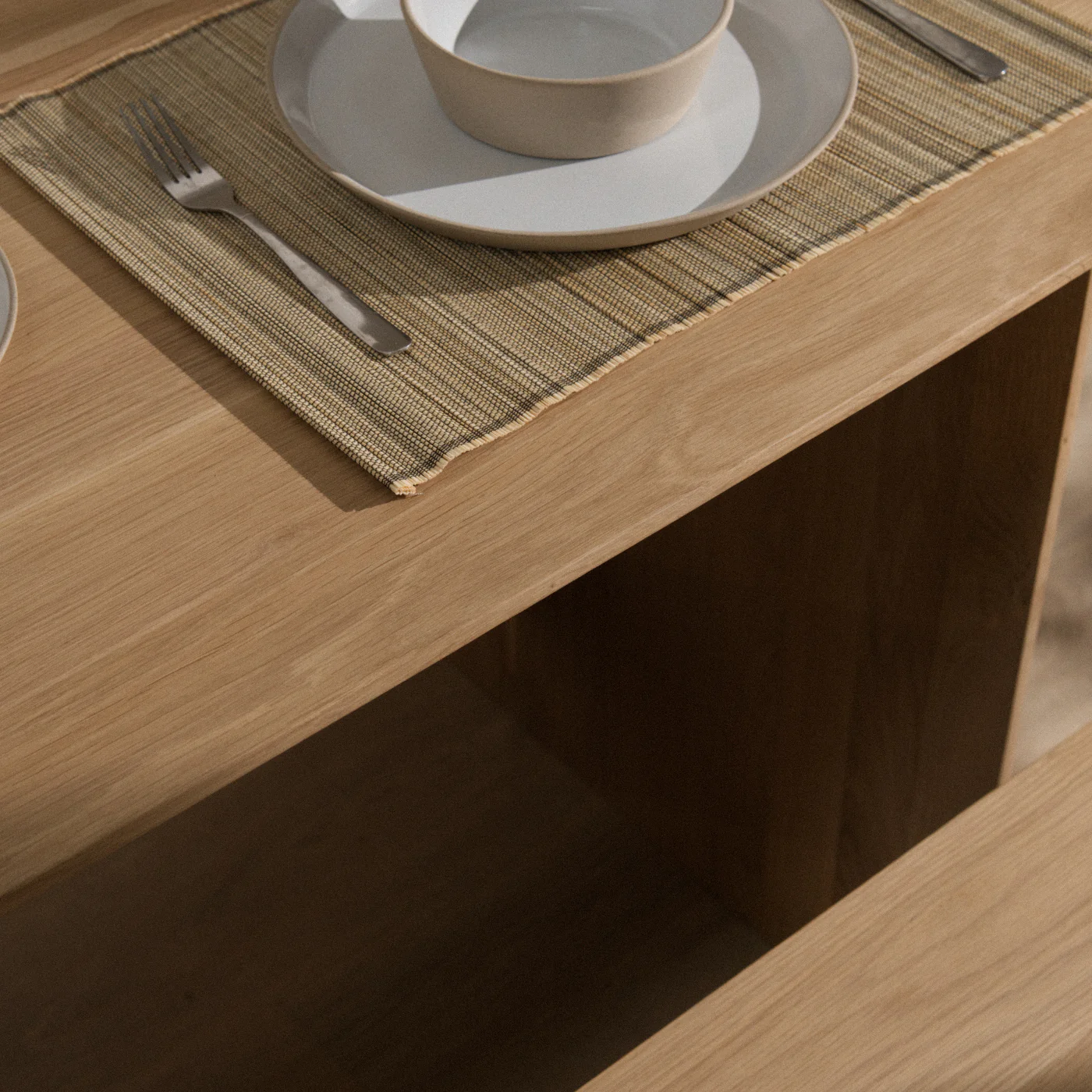 Tramm Oak Dining Table - Image 3