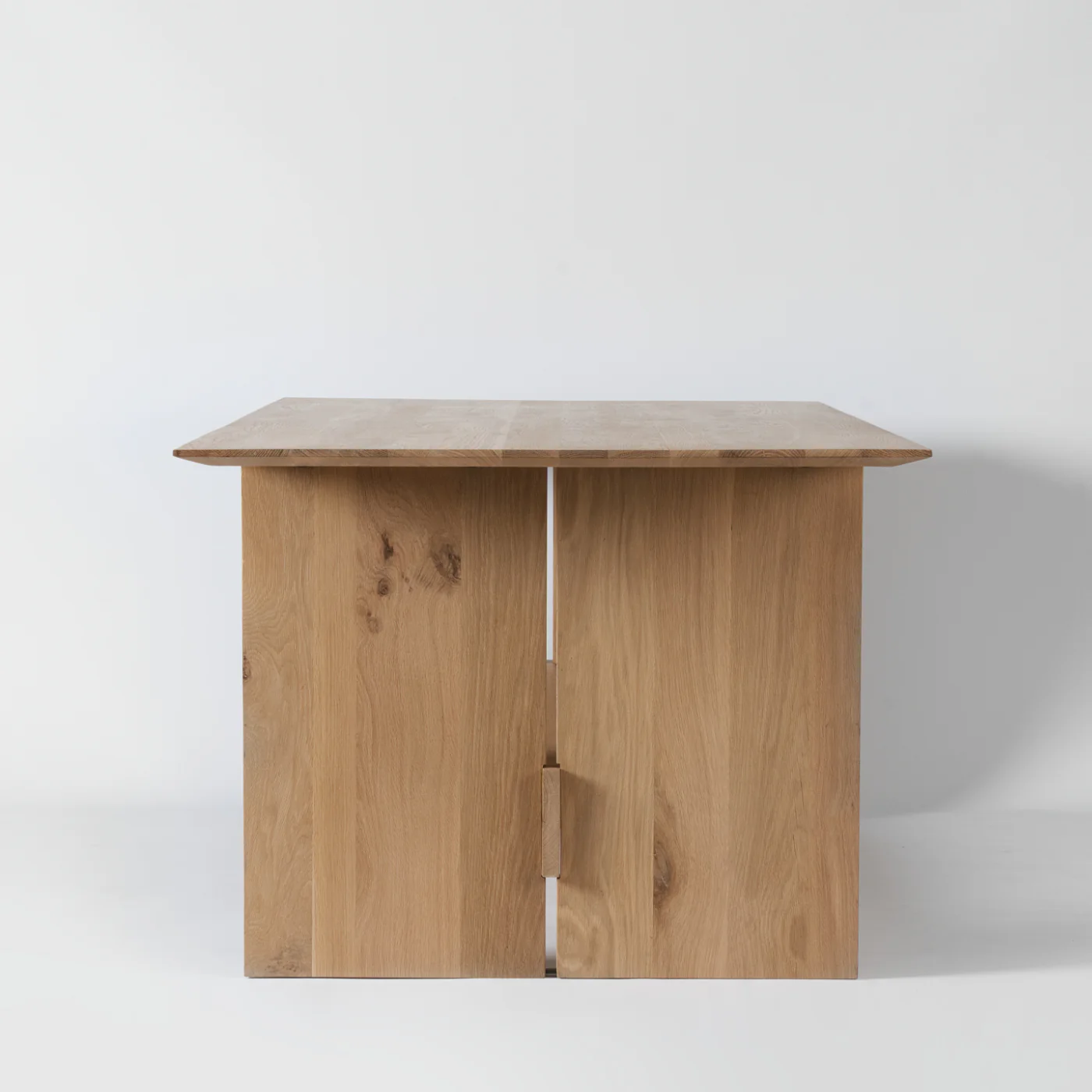 Tramm Oak Dining Table - Image 8