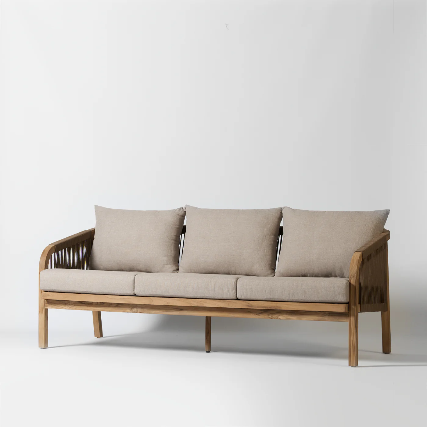 Tvine Outdoor Set - Image 3
